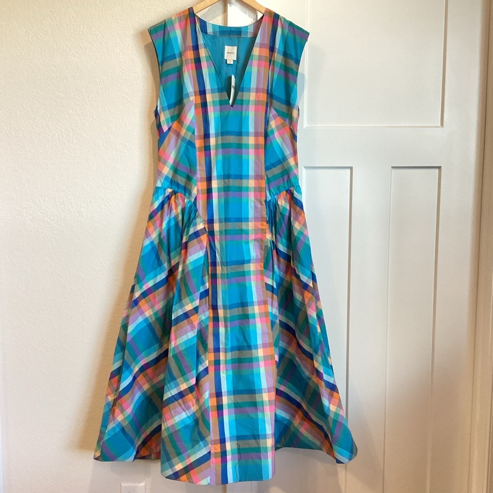 Plaid V-Neck Midi Dress - Picture 4 of 15